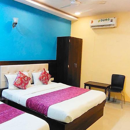 Hotel Golden Galaxy - Santacruz East Mumbai Eksteriør bilde