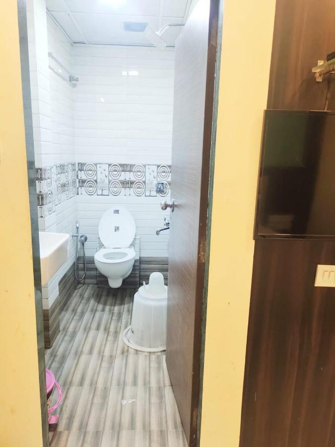 Hotel Golden Galaxy - Santacruz East Mumbai Eksteriør bilde