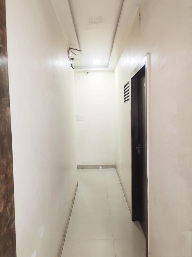 Hotel Golden Galaxy - Santacruz East Mumbai Eksteriør bilde
